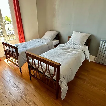- Proche Chateau De Apartman